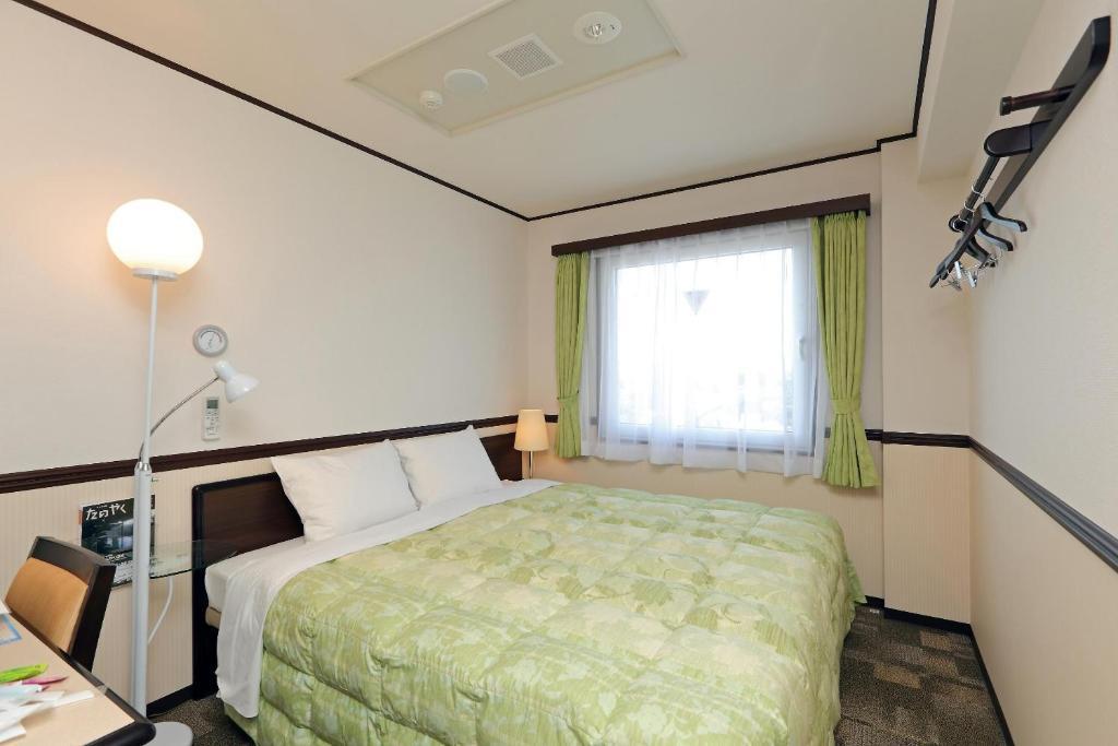 Toyoko Inn Niigata Ekimae Δωμάτιο φωτογραφία